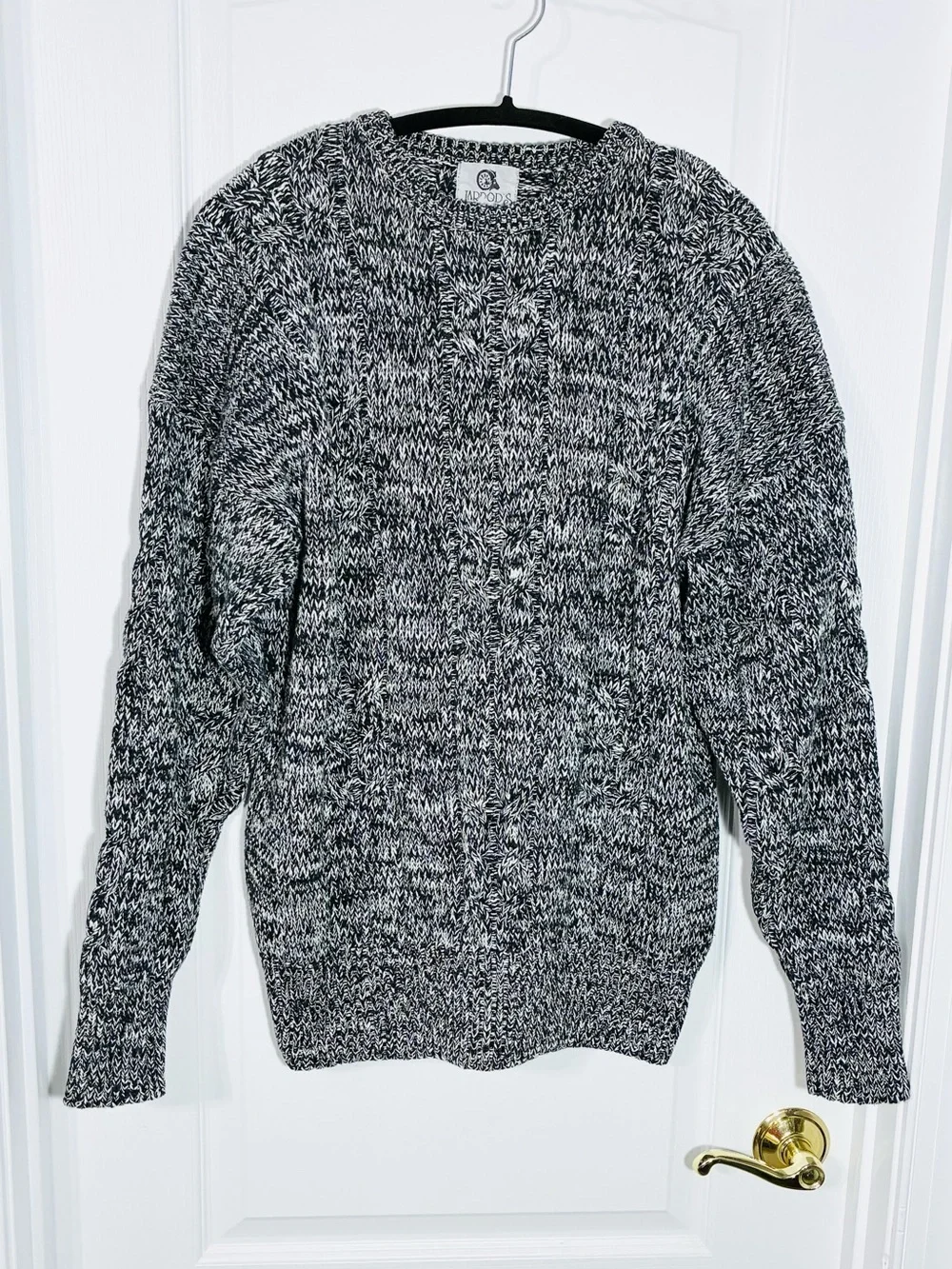 90s Jarrod’s Cable Knit Sweater HONG KONG MADE Vintage Marled Black White XL